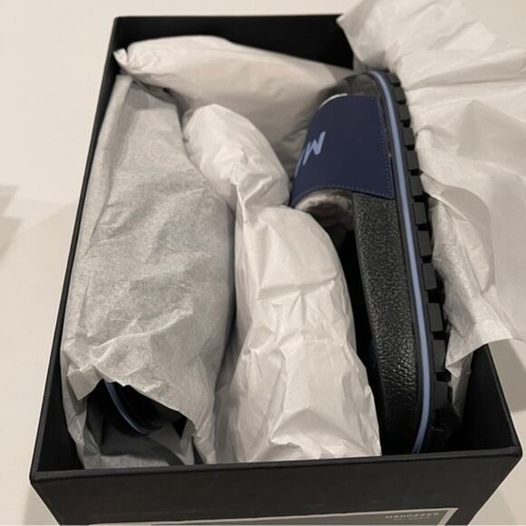 Marc Jacobs Slides Womens Size 5 Navy Blue Logo Slip On Sandals Pool Beach NIB - Picture 7 of 16